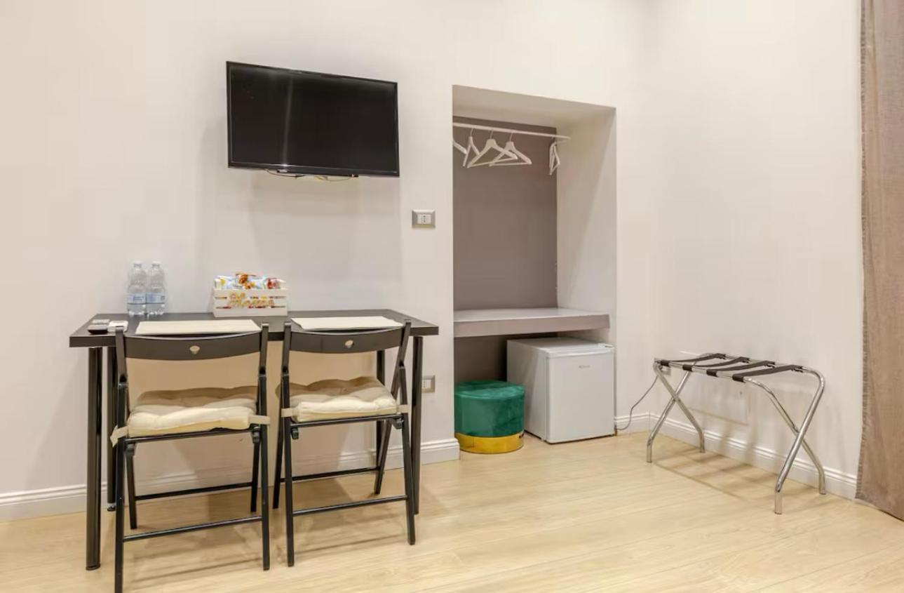 Nsh Apparthotel, Napoli Centro Zewnętrze zdjęcie